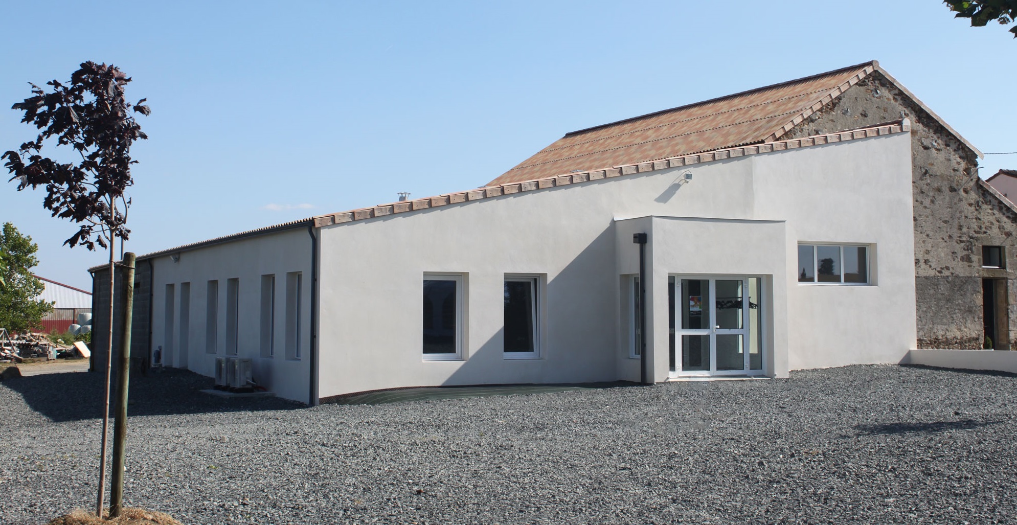 Aller sur le site de LA PETITE FELIXIERE Salles de réception de LA PETITE FELIXIERE